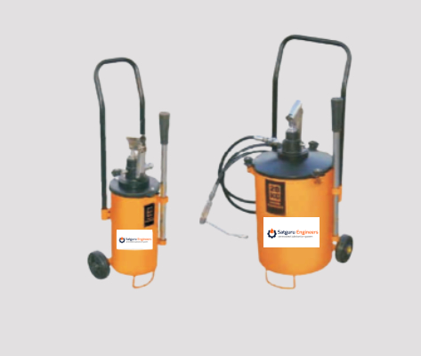 
                        Hand Operated Bucket Grease Pump